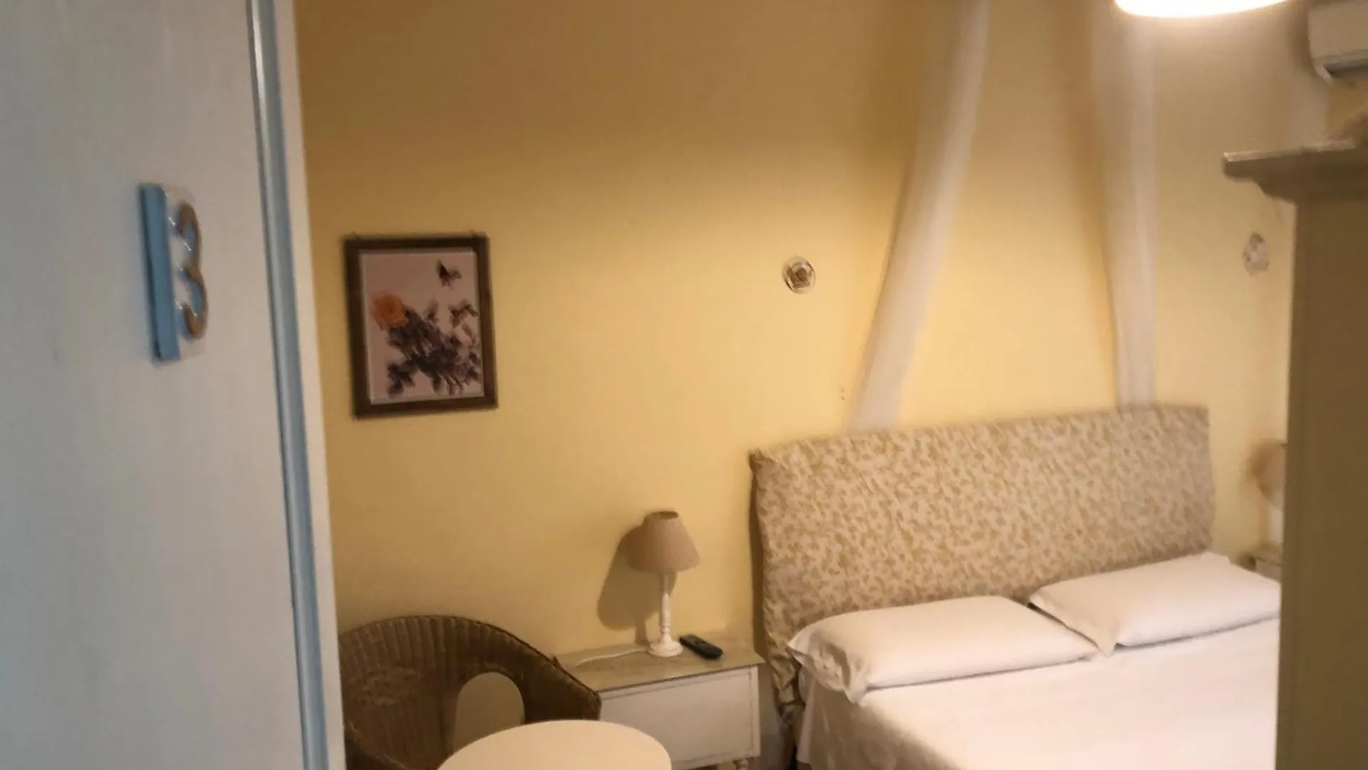 B&B Xenia Mongiove Bed & Breakfast