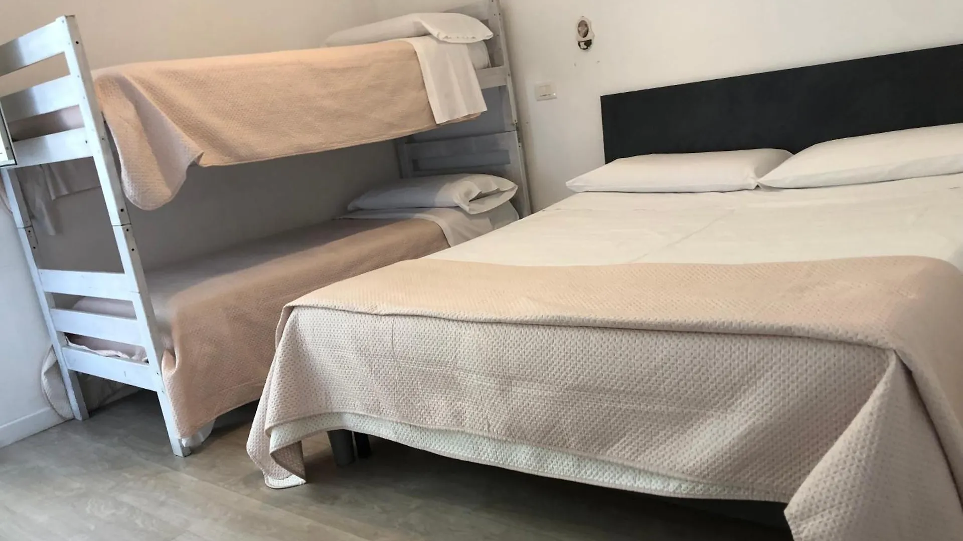 B&B Xenia Mongiove 0*,  Włochy