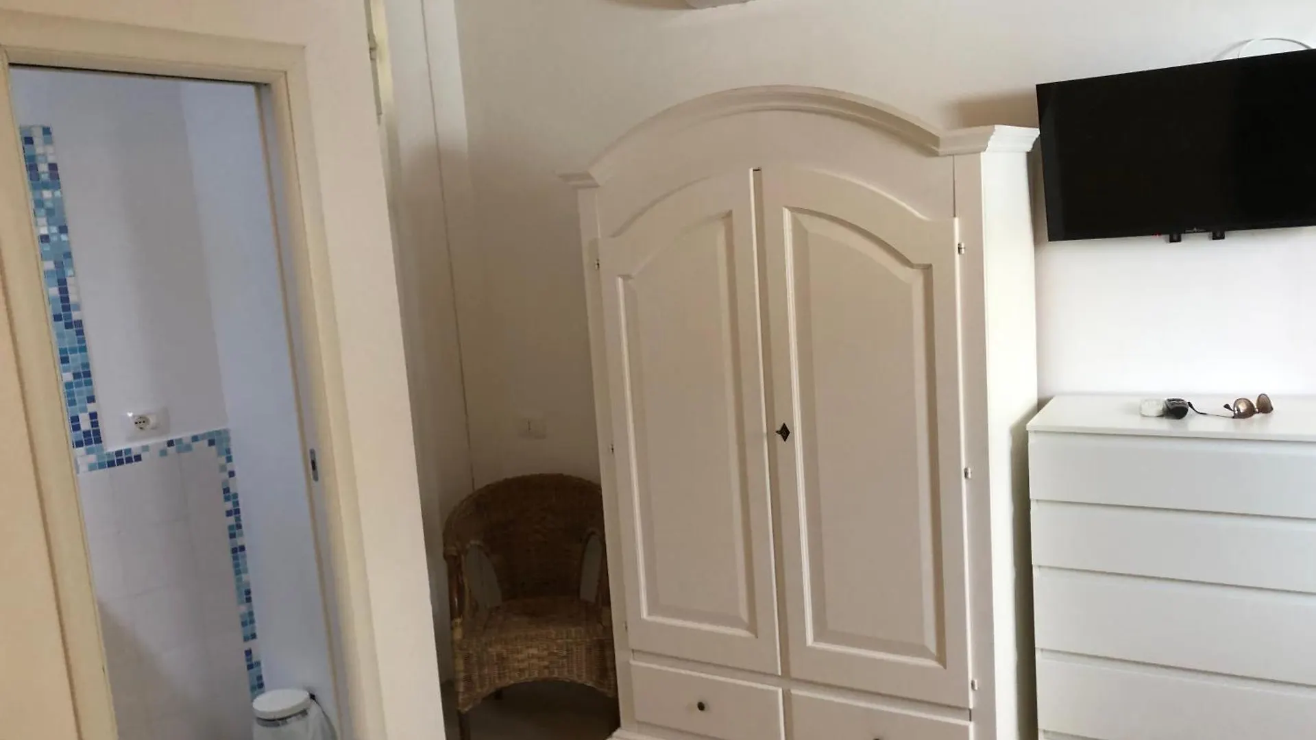 B&B Xenia Mongiove 0*,